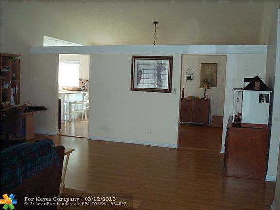 2nd image of 10430 NW 20th Ct