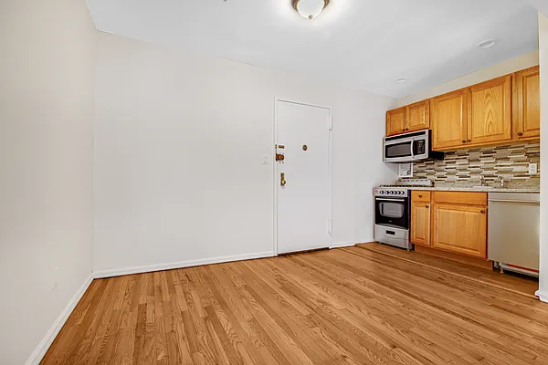 Rented by Brown Harris Stevens | media 3