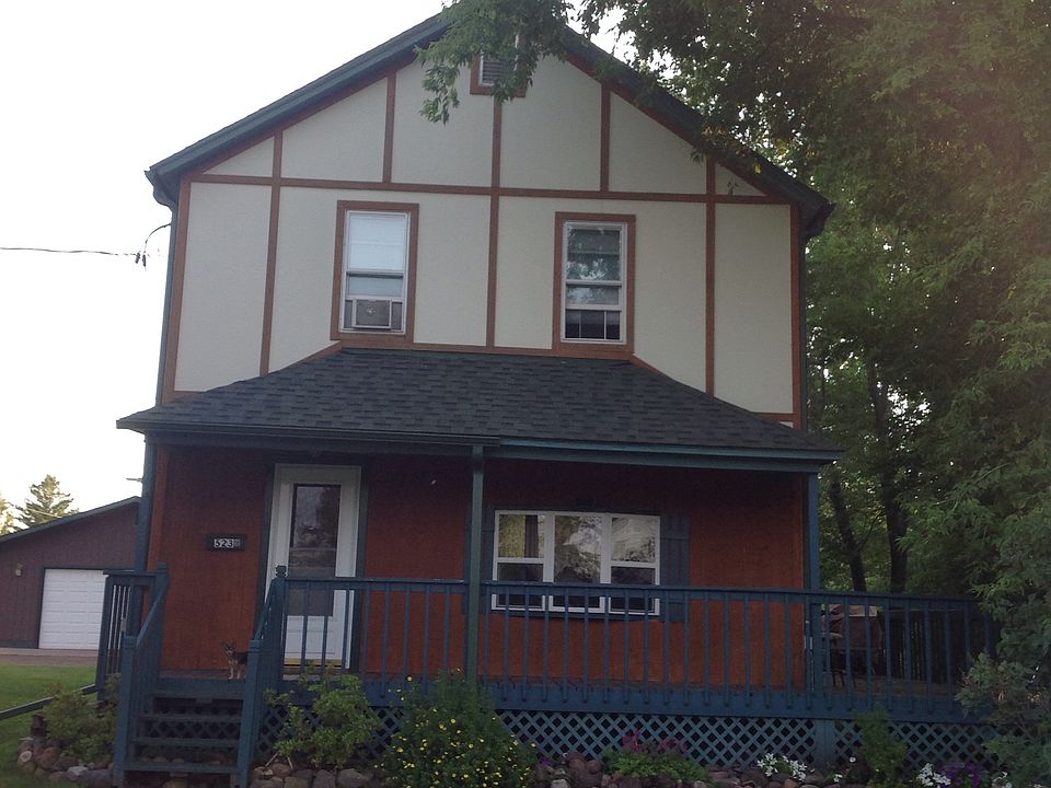 1st image of 523 11th Ave E