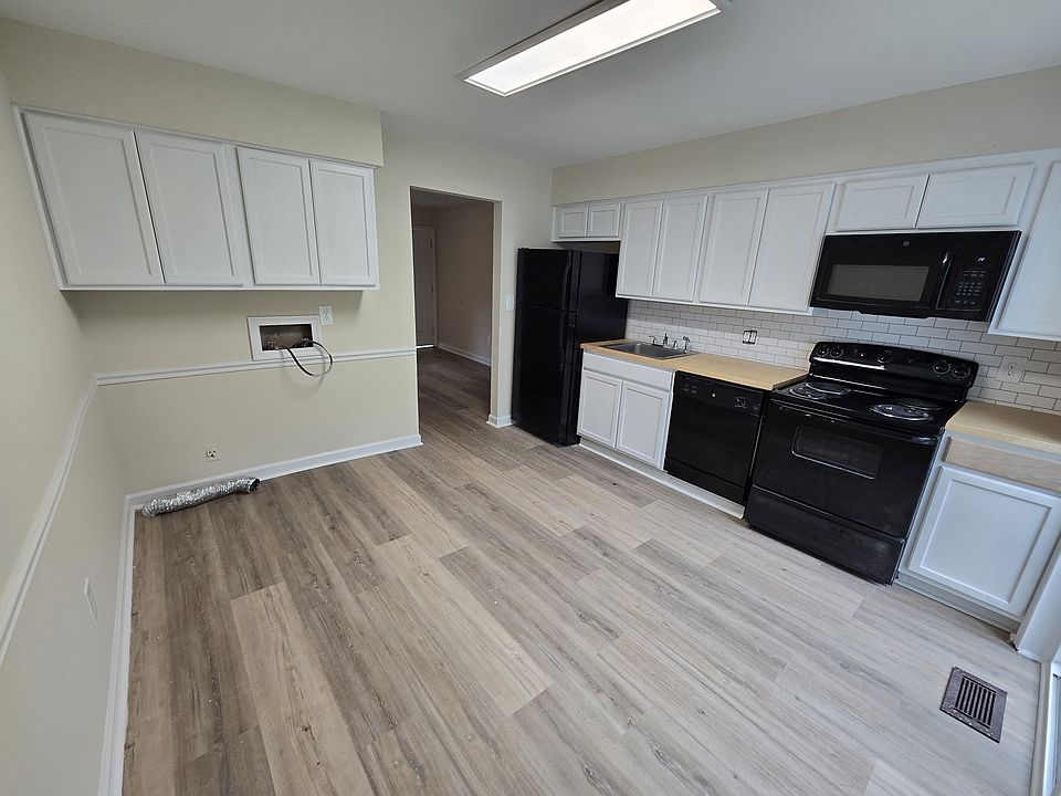 W/D hook-up in the kitchen

**Kitchen Appliances are Stainless Steel.