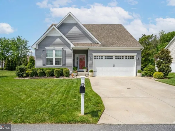 33010 Ogre Dr, Ocean View, DE 19970