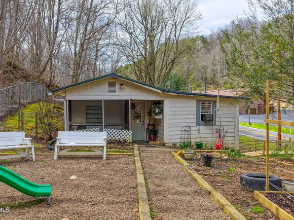 2049 Highway 70 N, Rogersville, TN 37857