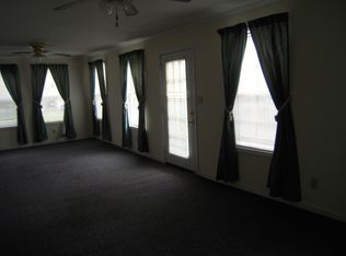 1139 Hobbs Dr, Summerton, SC 29148