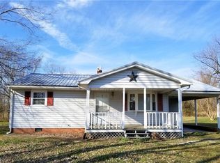 417 E Kime Ave, Liberty, NC 27298