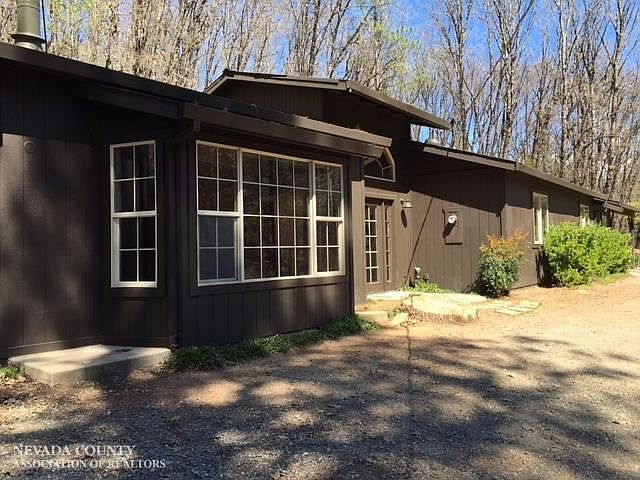 1st image of 12936 Hidden Valley Rd