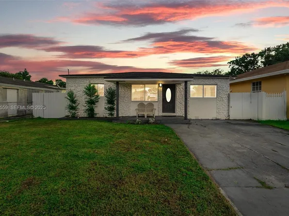 4530 SW 25th St, West Park, FL 33023