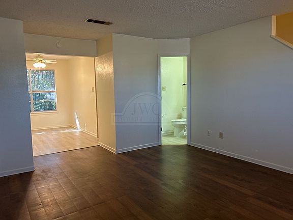 5th image of 3808 Charolais Dr APT A