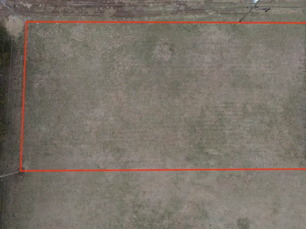 241 N Kimmel St, Osceola, NE 68651