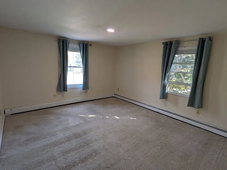 9 N River Dr — Photo 7