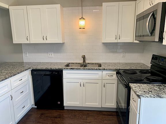 4th image of 7824 Cardinal Ct