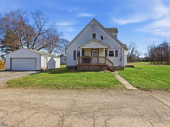 2nd image of 2847 Youngstown Ave