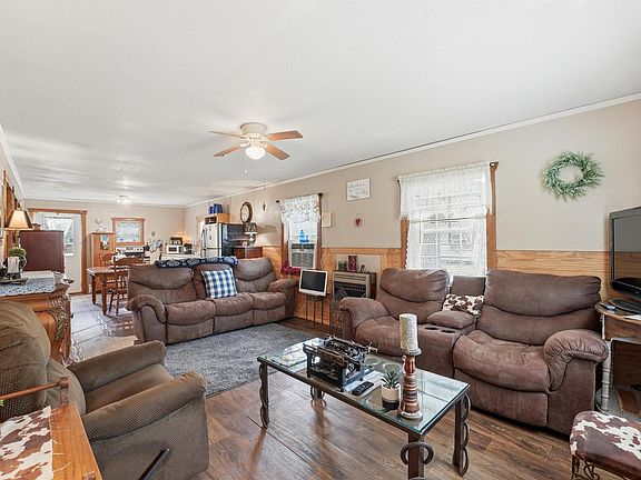 5th image of 4618 Sherri Ln
