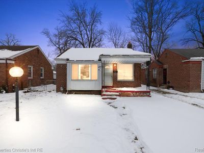 18555 Edinborough Rd, Detroit, MI, 48219
