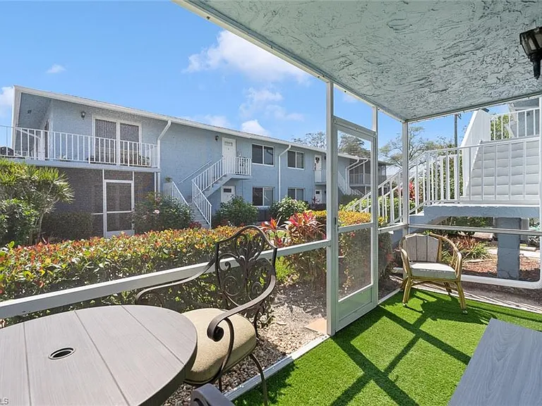 240 Palm Dr #48-1 — Photo 14