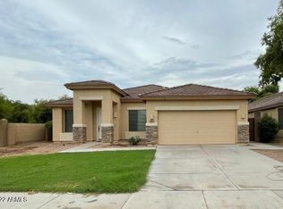 3077 E Kingbird Pl, Chandler, AZ 85286