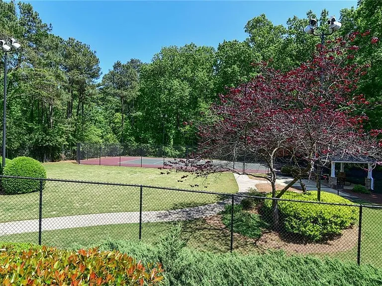 3140 Seven Pines Ln #206 — Photo 5