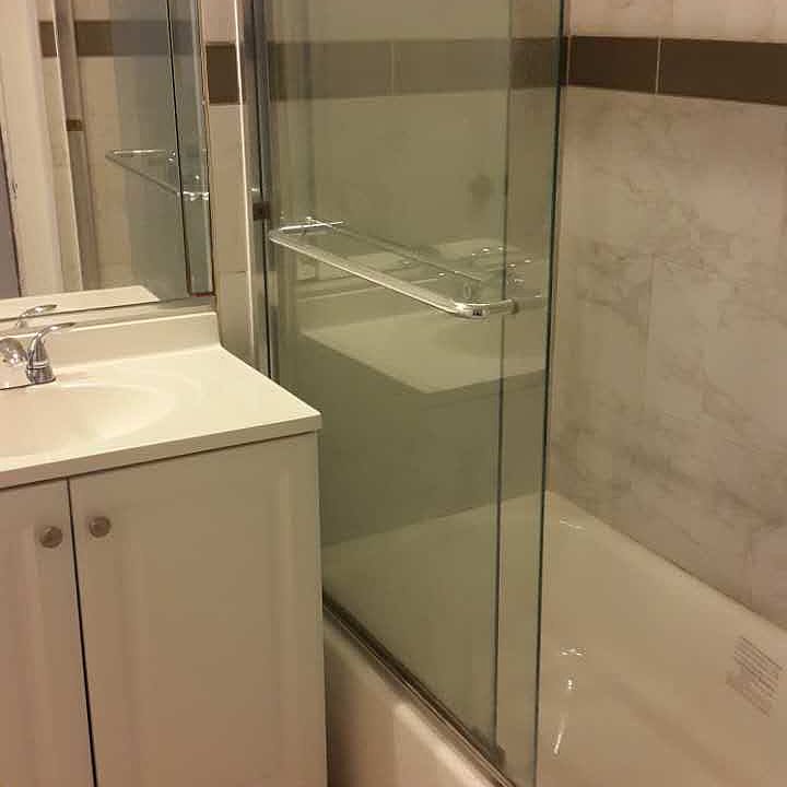 1st image of 1424 S Blackstone Ave #1