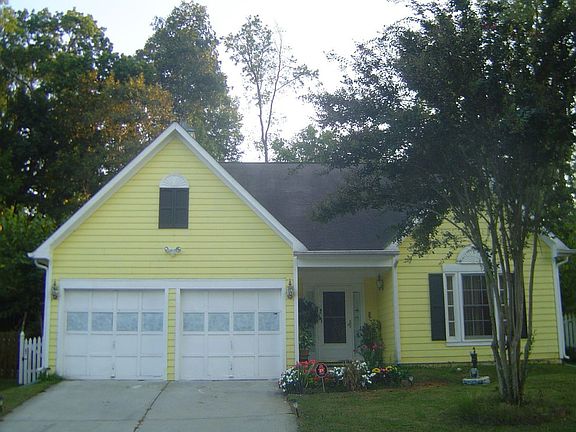 2nd image of 151 Beaverwood Ct