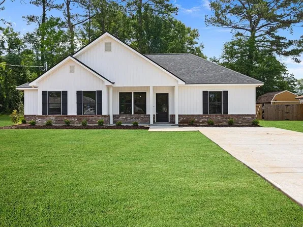 14297 Lindsay Dr, Hammond, LA 70403