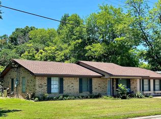 315 N Daniels St, Carthage, TX 75633