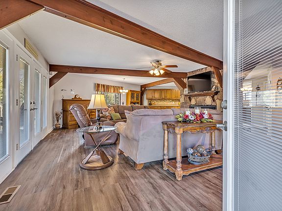 3rd image of 6012 Bluewater Dr