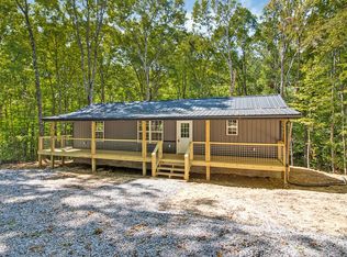 152 Northwood Dr, Jamestown, TN 38556