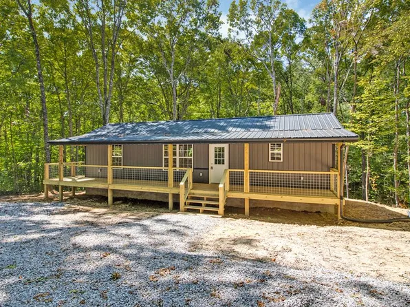 152 Northwood Dr, Jamestown, TN 38556