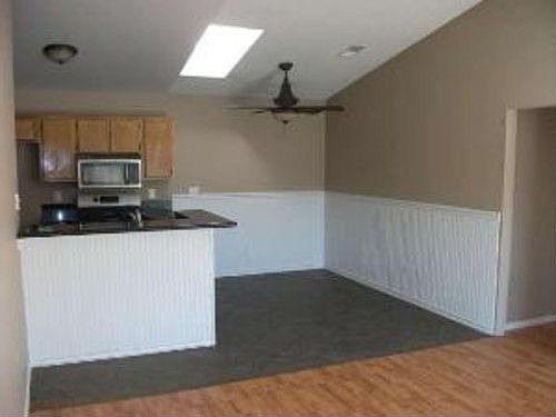 4th image of 2735 Eagle Creek Pl