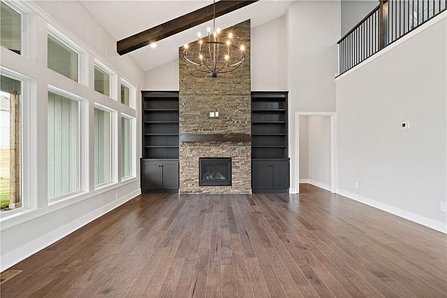 1st image of 2110 NW Killarney Ln