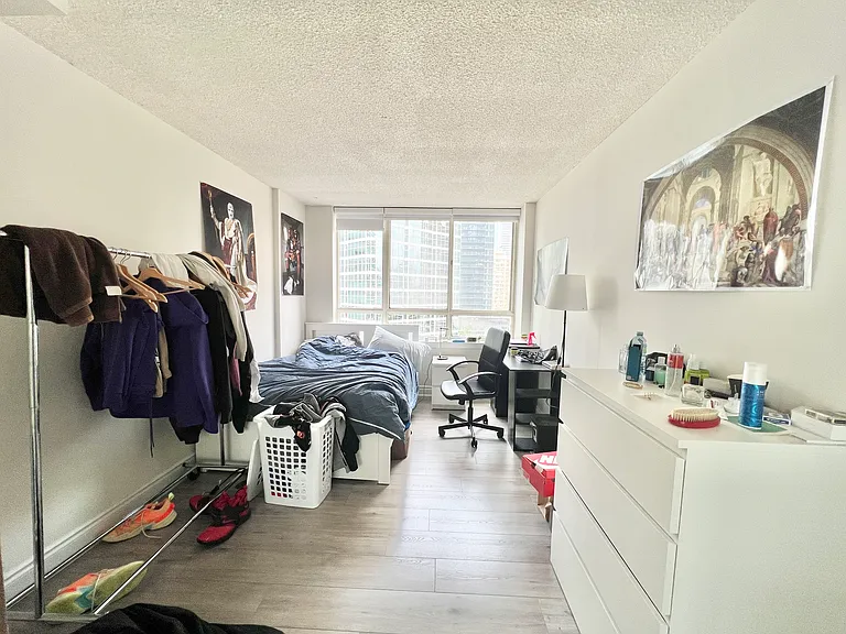 633 Bay St #1121 — Photo 7