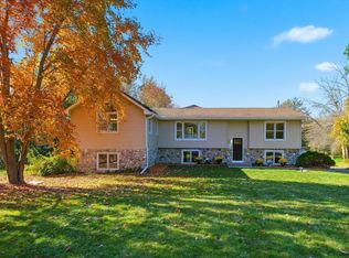 2087 S Lake Shore Dr, Maple Plain, MN 55359