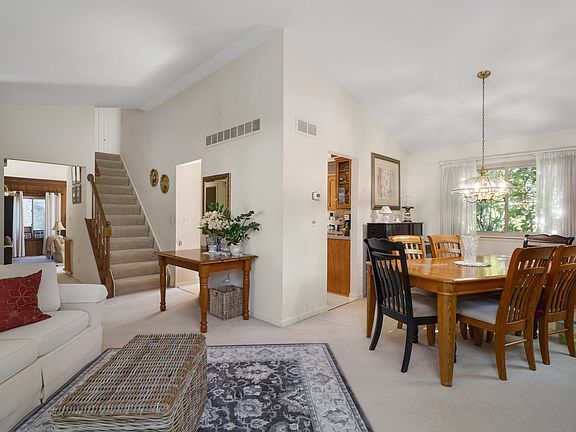 5th image of 21934 Shadybrook Dr