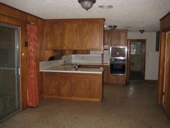 3rd image of 3500 Paramount St