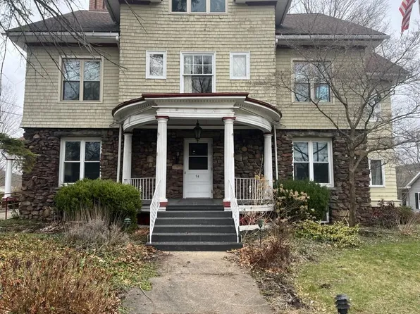 94 N Center St, Canton, PA 17724