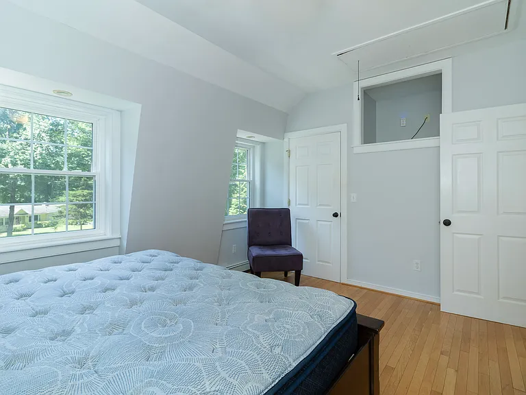 80 River Rd — Photo 11