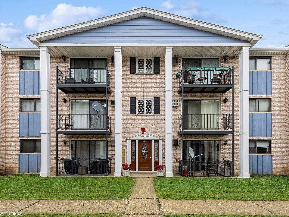 1st image of 8513 W Catherine Ave Unit 386
