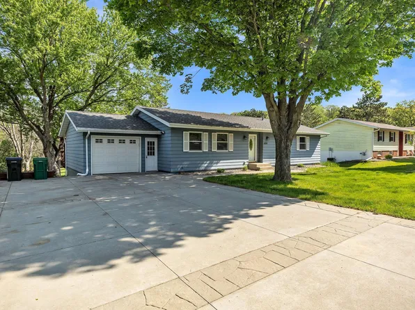 4109 Countrywood Dr SE, Rochester, MN 55904