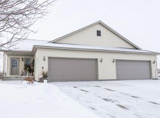 1211 Mockingbird Loop, Sartell, MN 56377