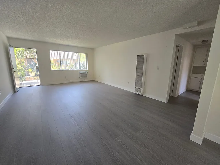 2072 S Nautical St — Photo 5