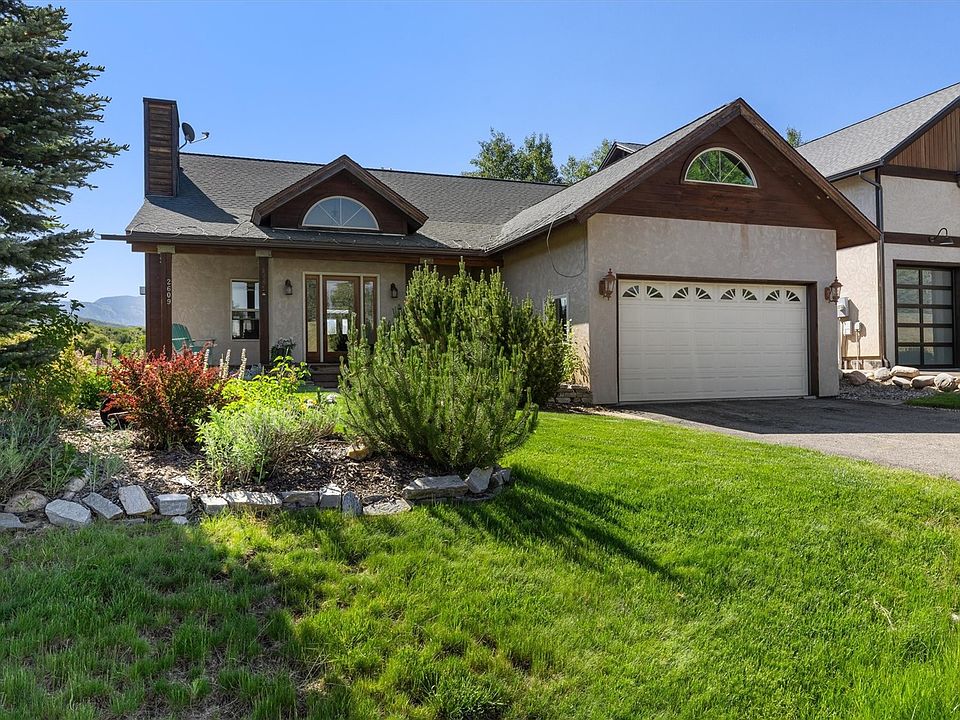 1st image of 2609 Abbey Rd