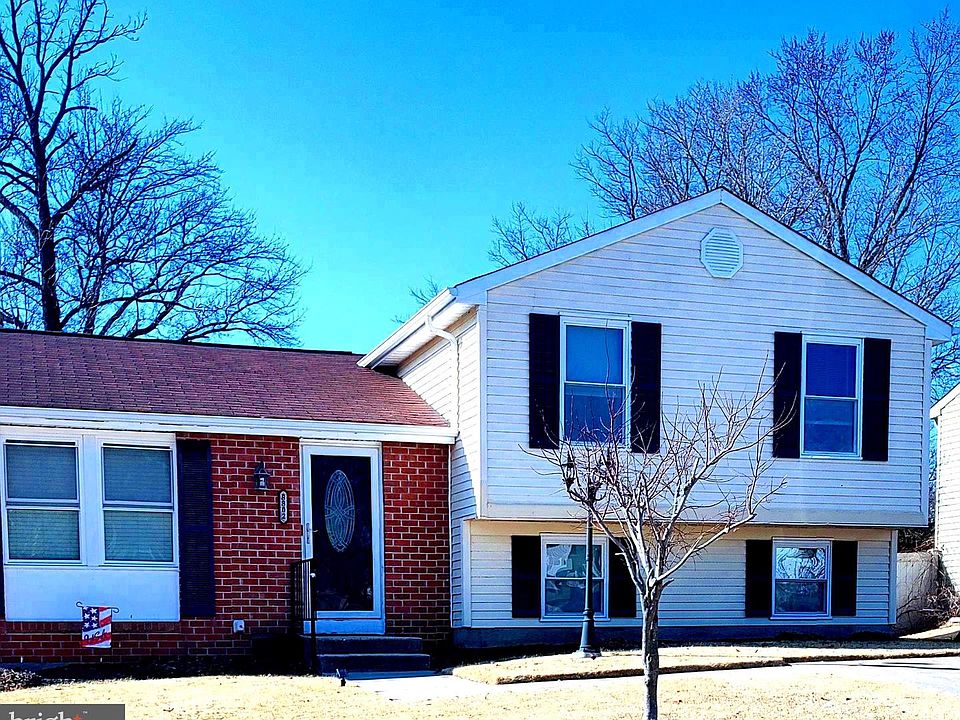 1st image of 8802 Goldentree Ln