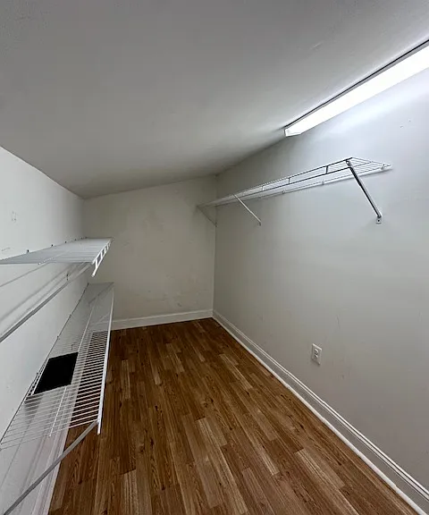 161 W Main St — Photo 35