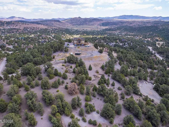 21561 Colt Dr, Reno, NV 89521