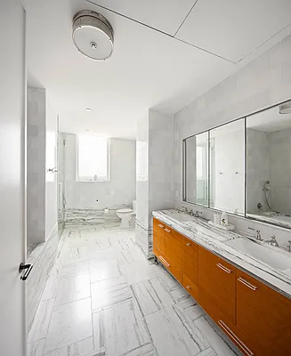 Rented by Level Group | media 19