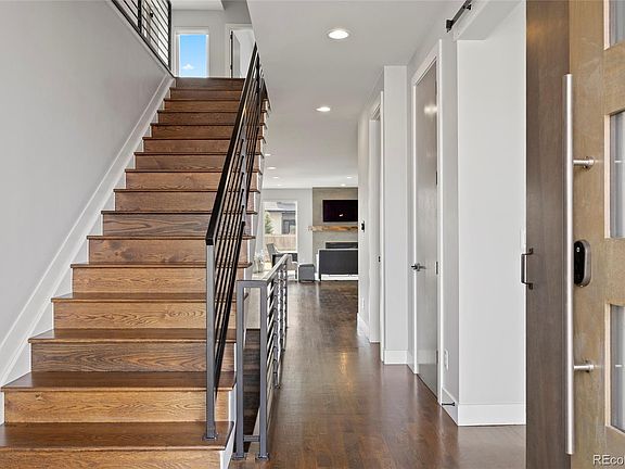 4th image of 3083 S Cherry Way