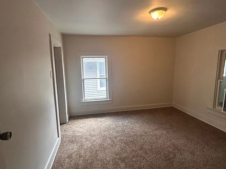 3410 Webster St — Photo 8
