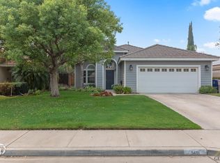 5401 Clover Mountain St, Bakersfield, CA 93313