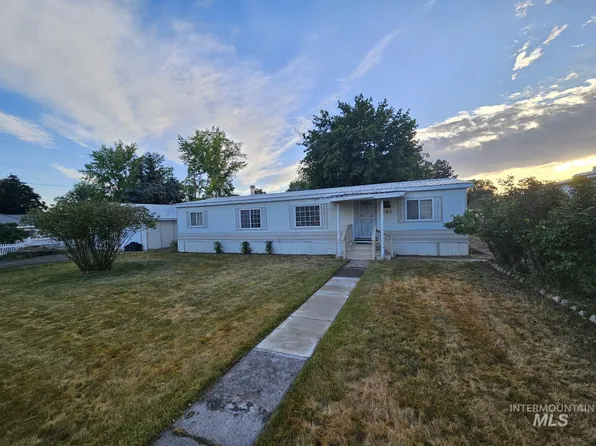 301 4th Ave W, Wendell, ID 83355