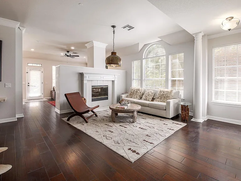 9935 Barbrook Dr — Photo 3