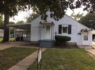 5310 Hollis Ave, Loves Park, IL 61111